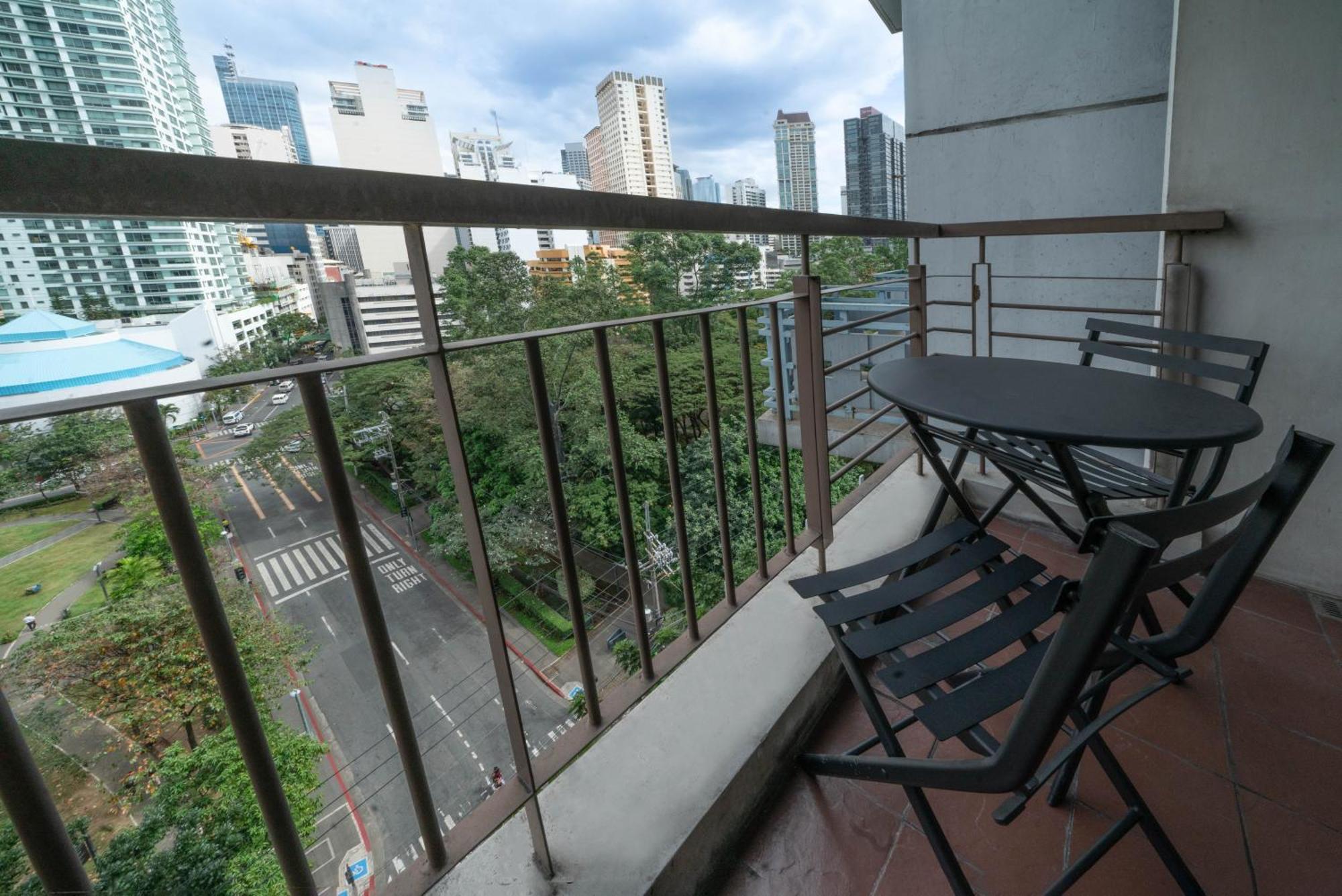 Kl Tower Makati Apartments By Ph Staycation Μανίλα Εξωτερικό φωτογραφία